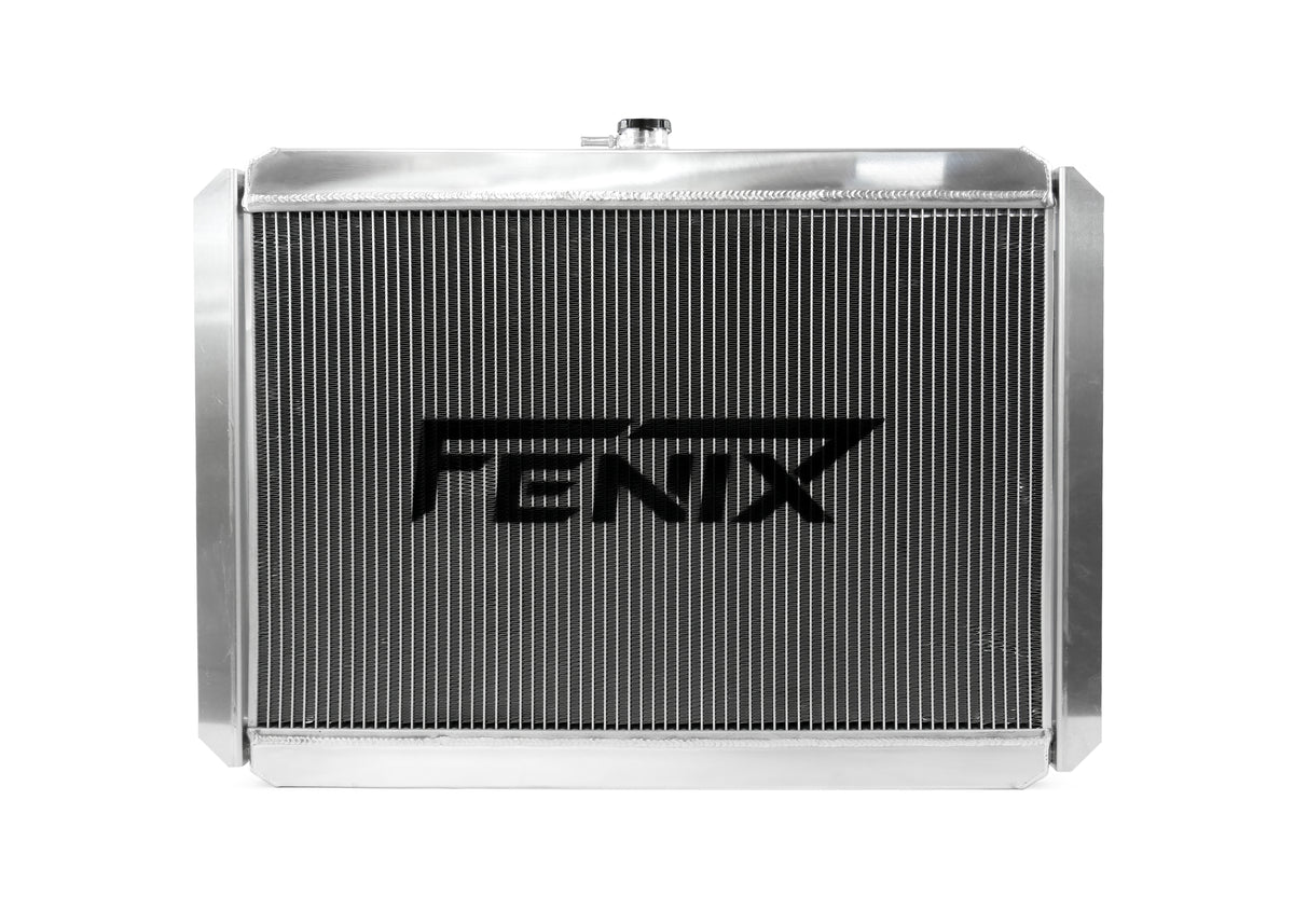 Universal Large Radiator - Top Outlet Pipe Right / Bottom Outlet Pipe Left.