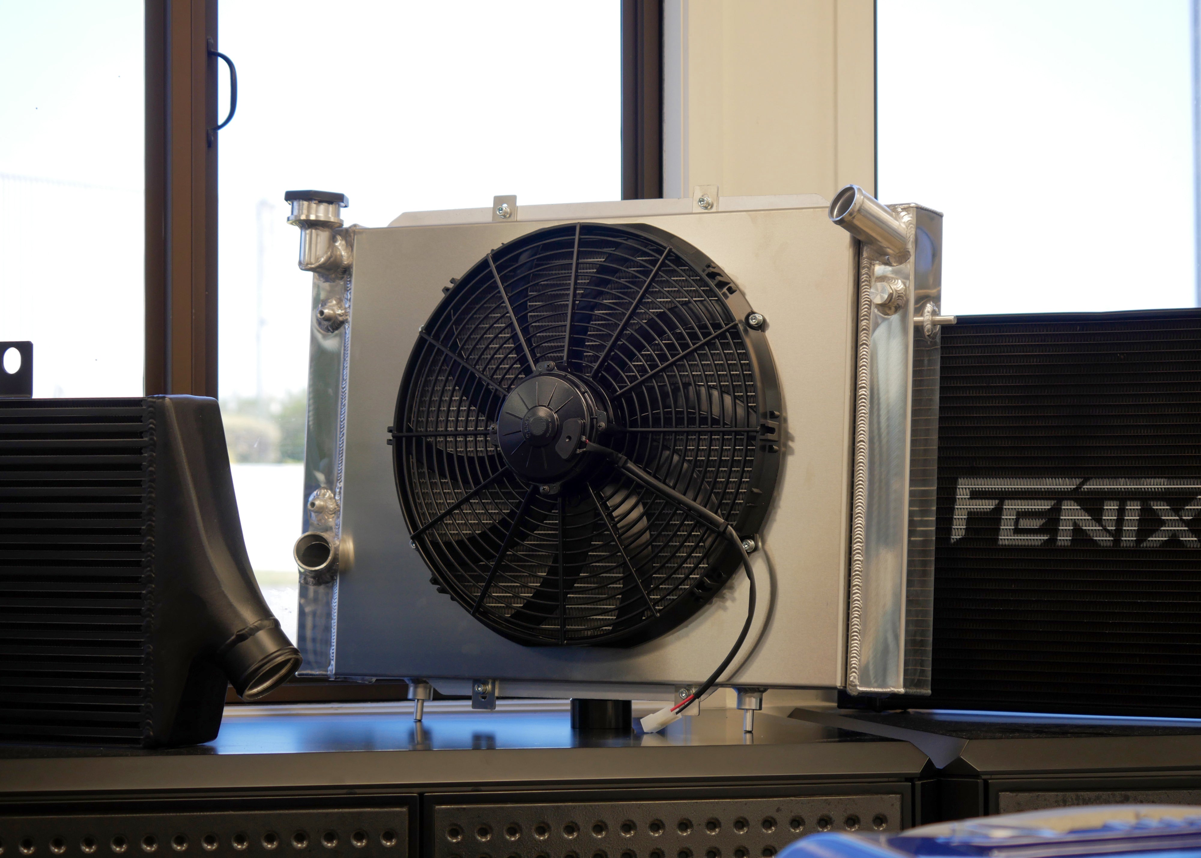 Holden Commodore VB, VC, VH & VK V8 Fan Shroud Kit | Fenix Radiators ...