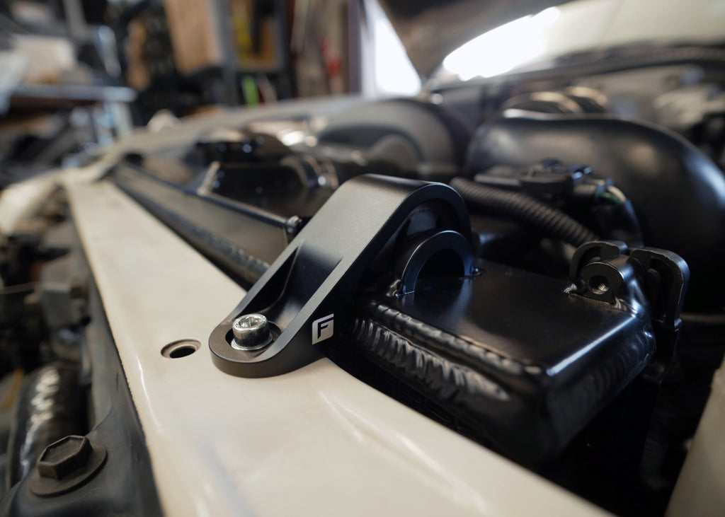 Upper Radiator Mount Toyota Chaser, Cresta & Mark II JZX100 Radiator Mounts | Fenix Radiators