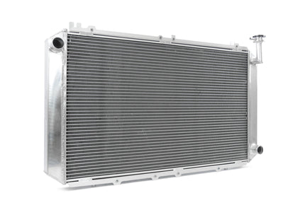 Universal Performance Radiator - Top Outlet Pipe Left / Bottom Outlet Pipe Right.