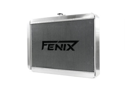 Universal Large Radiator - Top Outlet Pipe Left / Bottom Outlet Pipe Right.